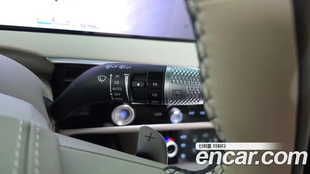Genesis GV70 2.5T Бензин AWD — Фото автомобиля 21