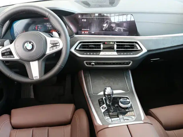 BMW X5 — Фото автомобиля 7