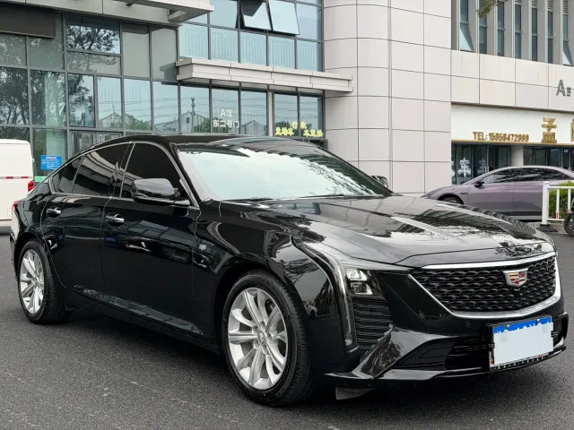 Фотография автомобиля — Cadillac CT5