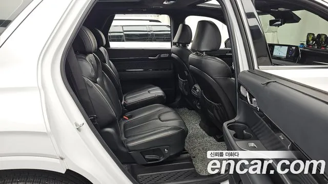 Hyundai Palisade The New Palisade Бензин 3.8 4WD — Фото автомобиля 12