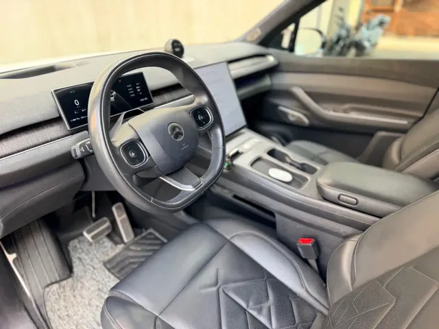 Nio ES7 — Фото автомобиля 17