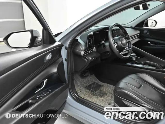 Hyundai Avante CN7 — Фото автомобиля 11