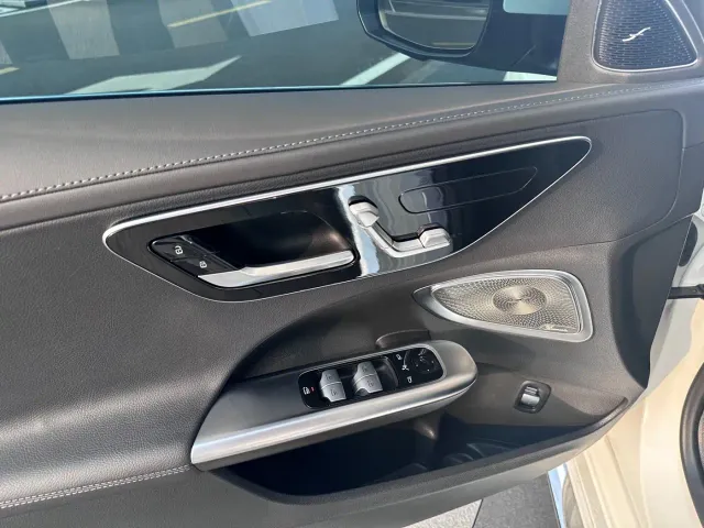 Mercedes-Benz C-Class — Фото автомобиля 9