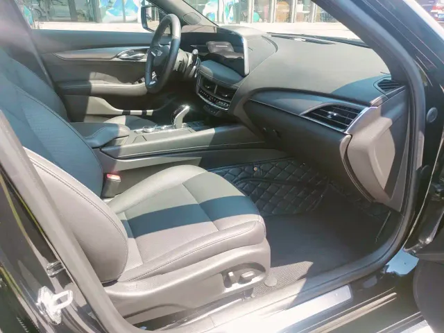 Cadillac CT5 — Фото автомобиля 28
