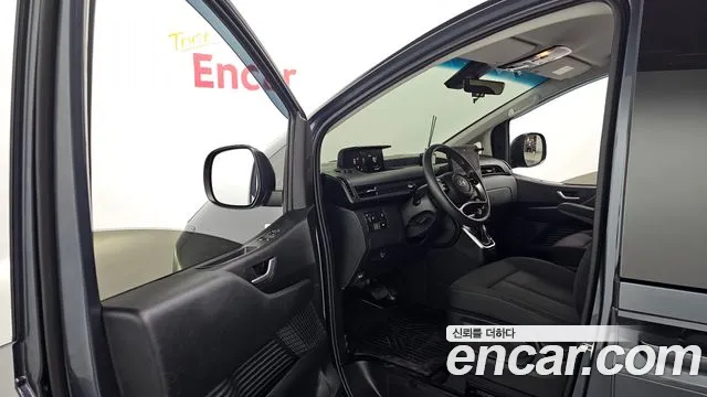 Hyundai Staria — Фото автомобиля 10