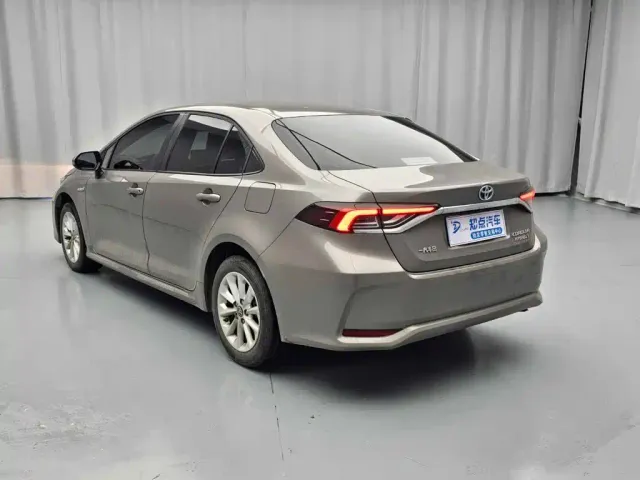 Toyota Corolla — Фото автомобиля 4