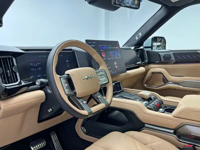 BYD FangChengBao Leopard 8 — Фото автомобиля 13
