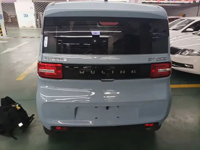 Wuling Hongguang Mini EV — Фото автомобиля 3