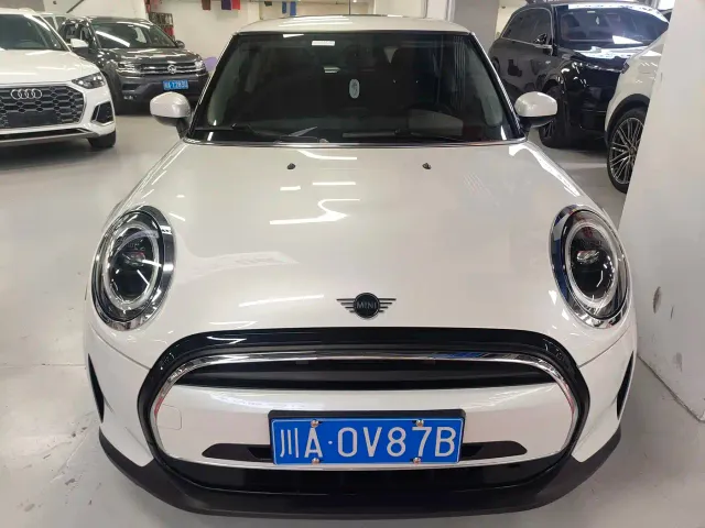 Фотография автомобиля — MINI Hatch