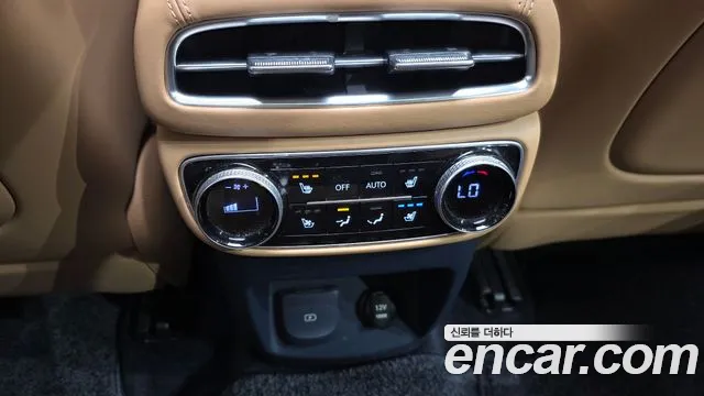 Genesis GV80 2.5T Бензин AWD — Фото автомобиля 19
