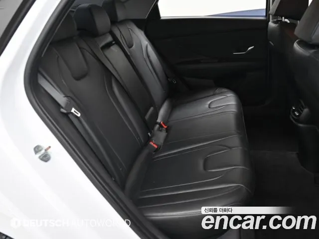 Hyundai Avante CN7 — Фото автомобиля 19