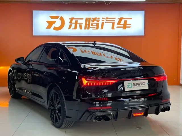 Audi Audi A6L 2022 55 TFSI quattro Premium Dynamic — Фото автомобиля 7