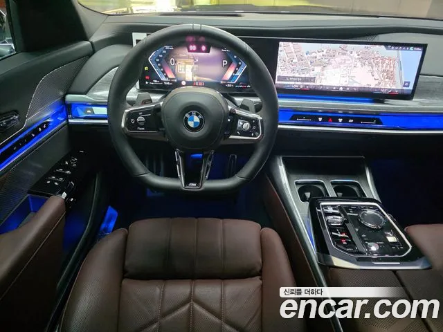 BMW 7-Series 7 серия (G70) 740i xDrive M Sport — Фото автомобиля 7