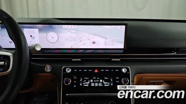 Genesis GV80 — Фото автомобиля 14