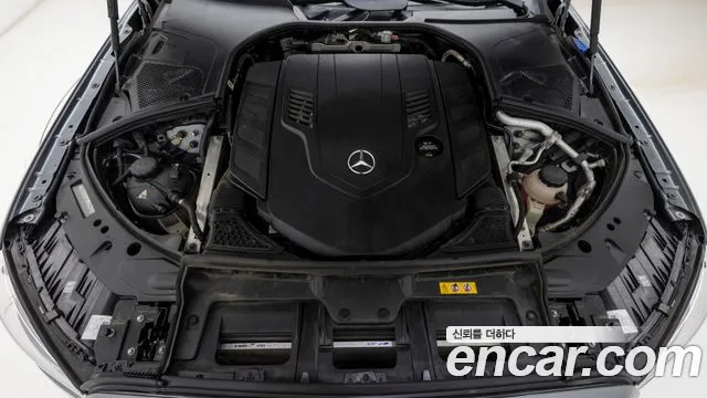 Mercedes-Benz S-Class — Фото автомобиля 16