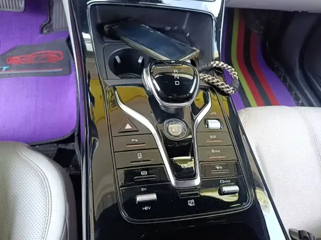 BYD Qin PLUS — Фото автомобиля 13
