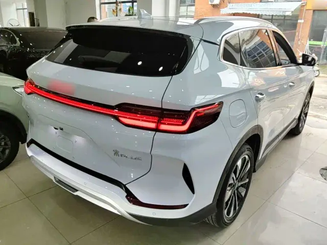 BYD Song PLUS — Фото автомобиля 6