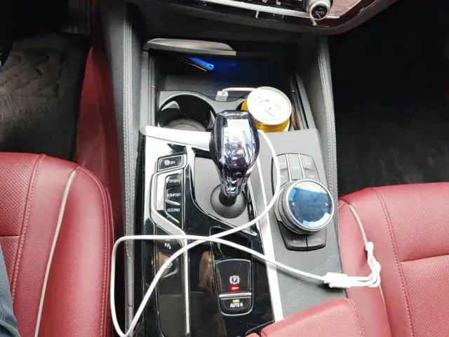 BMW 5 Series — Фото автомобиля 16