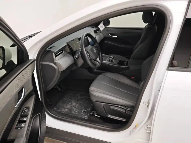 BYD Qin PLUS — Фото автомобиля 13