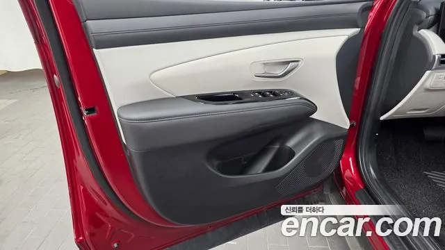 Hyundai Tucson Новый Tucson (NX4) Бензин 1.6 турбо 2WD — Фото автомобиля 22