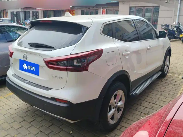 Nissan Qashqai — Фото автомобиля 3