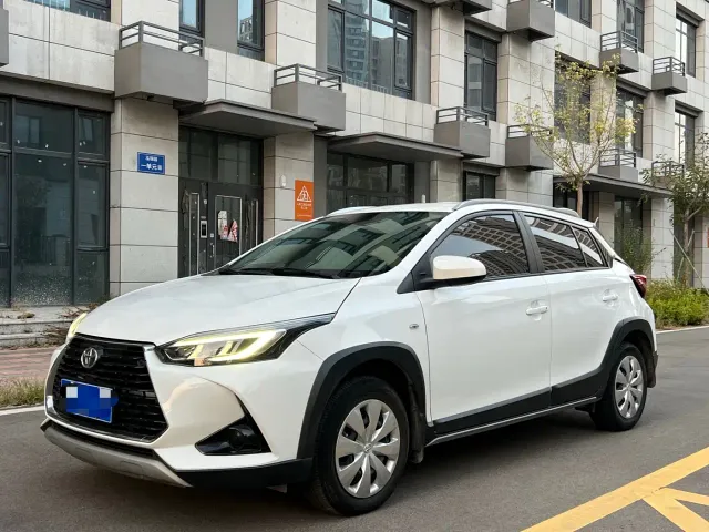 Фотография автомобиля — Toyota YARiS L Zhi Xuan