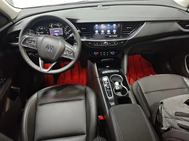Buick Regal — Фото автомобиля 9