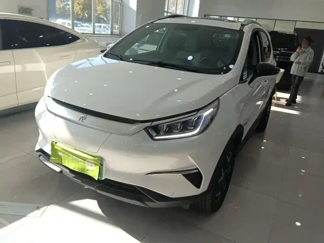 Фотография автомобиля — BYD Yuan Pro