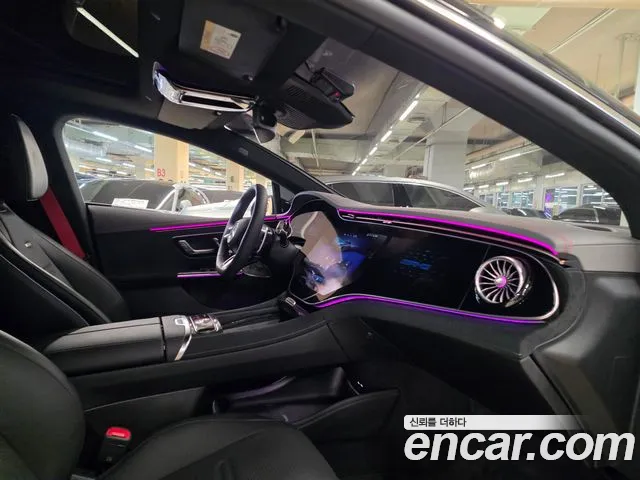 Mercedes-Benz EQE V295 — Фото автомобиля 8