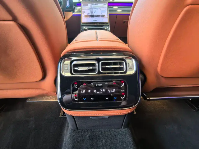 Mercedes-Benz S-Class — Фото автомобиля 14