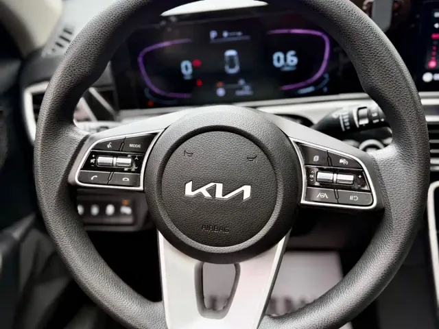 Kia Seltos — Фото автомобиля 20
