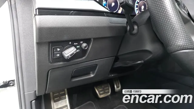 Volkswagen Arteon Arteon 2.0 TDI Prestige — Фото автомобиля 19