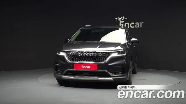 Kia Canival Carnival 4 поколение Бензин 7 мест Noblesse — Фото автомобиля 3