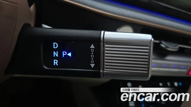 Hyundai Grandeur GN7 — Фото автомобиля 12