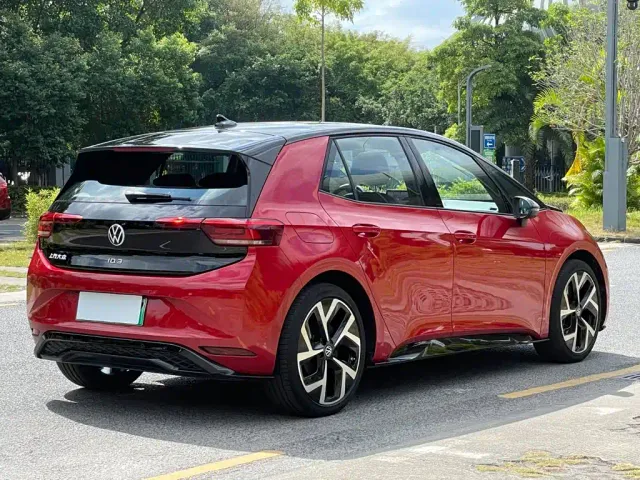 Volkswagen ID.3 — Фото автомобиля 22