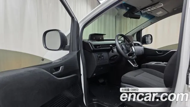 Hyundai Staria — Фото автомобиля 15