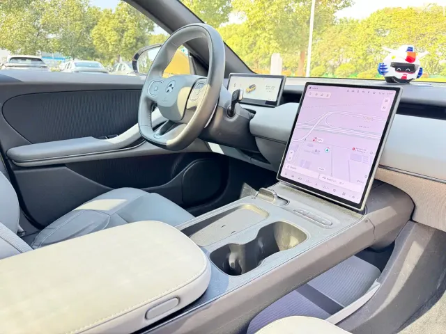Nio ET5 Touring — Фото автомобиля 9
