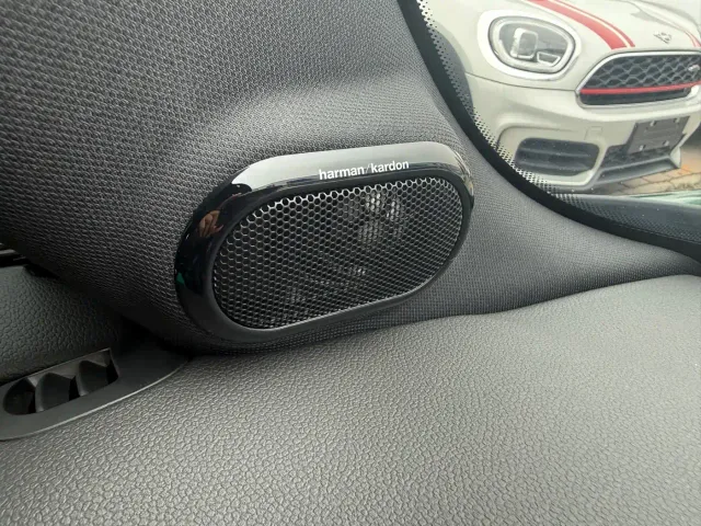MINI Hatch — Фото автомобиля 16