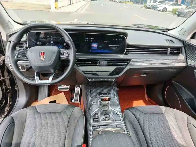 Hongqi HS5 — Фото автомобиля 4