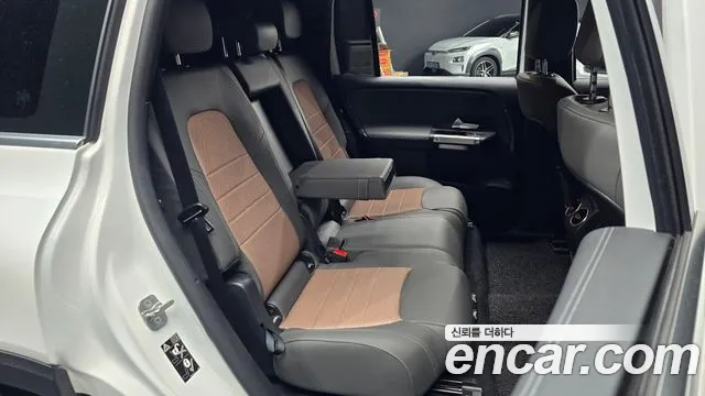 Mercedes-Benz EQB X243 — Фото автомобиля 16