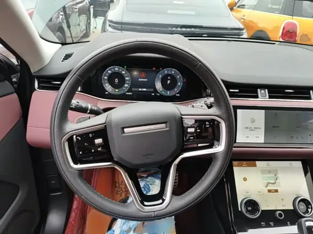 Land Rover Range Rover Evoque — Фото автомобиля 10