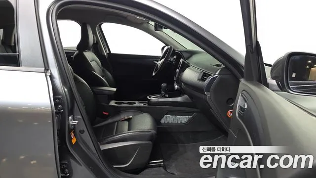 Renault-KoreaSamsung XM3 — Фото автомобиля 12