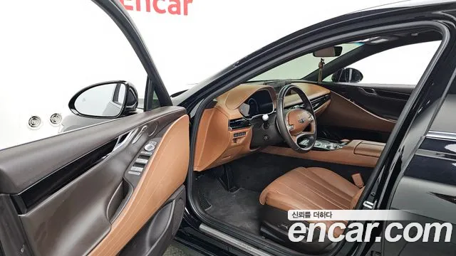 Genesis G80 Бензин 3.5 турбо AWD — Фото автомобиля 8