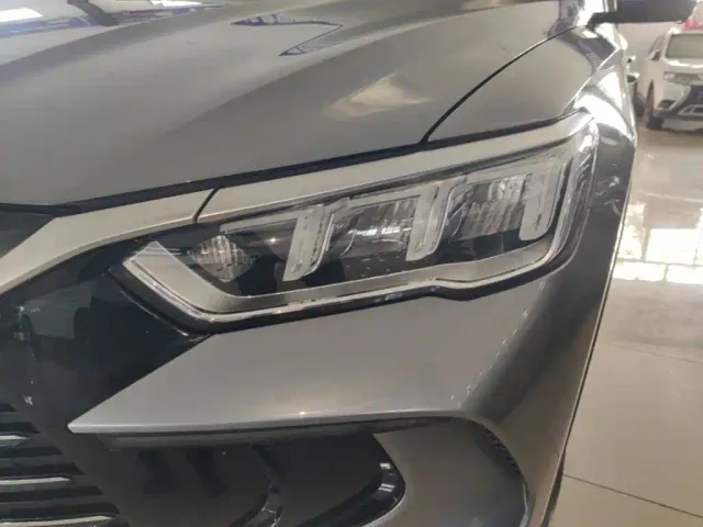 BYD Song Pro — Фото автомобиля 23