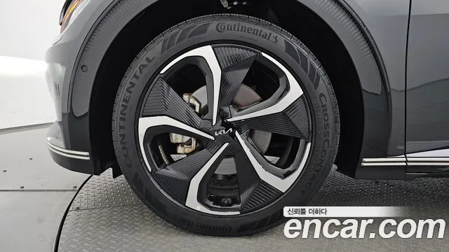 Kia EV6 — Фото автомобиля 5