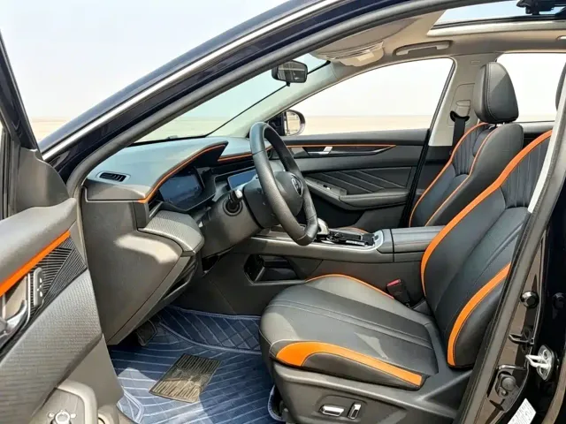 Dongfeng Yixuan MAX — Фото автомобиля 6