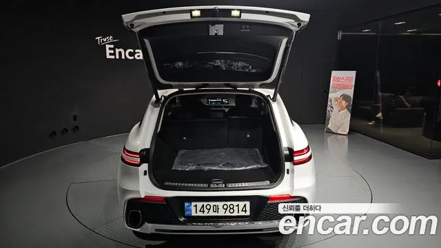 Genesis GV70 2.5T Бензин AWD — Фото автомобиля 18