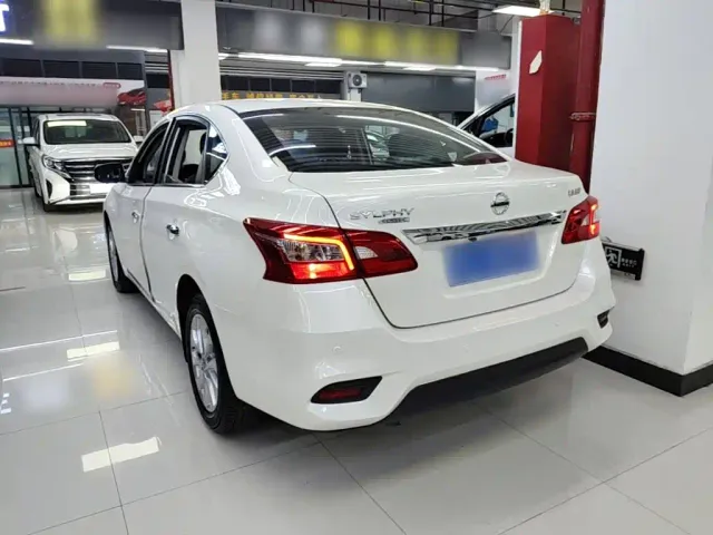 Nissan Sylphy — Фото автомобиля 4