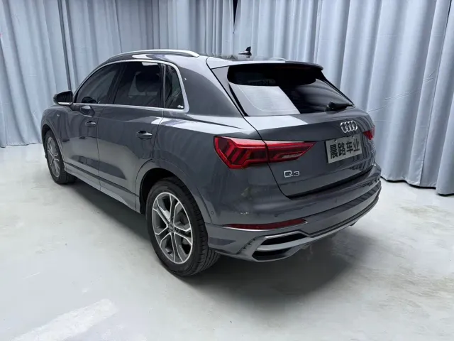 Audi Q3 — Фото автомобиля 4