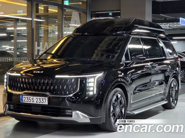 Фотография автомобиля — Kia Carnival 4th Gen